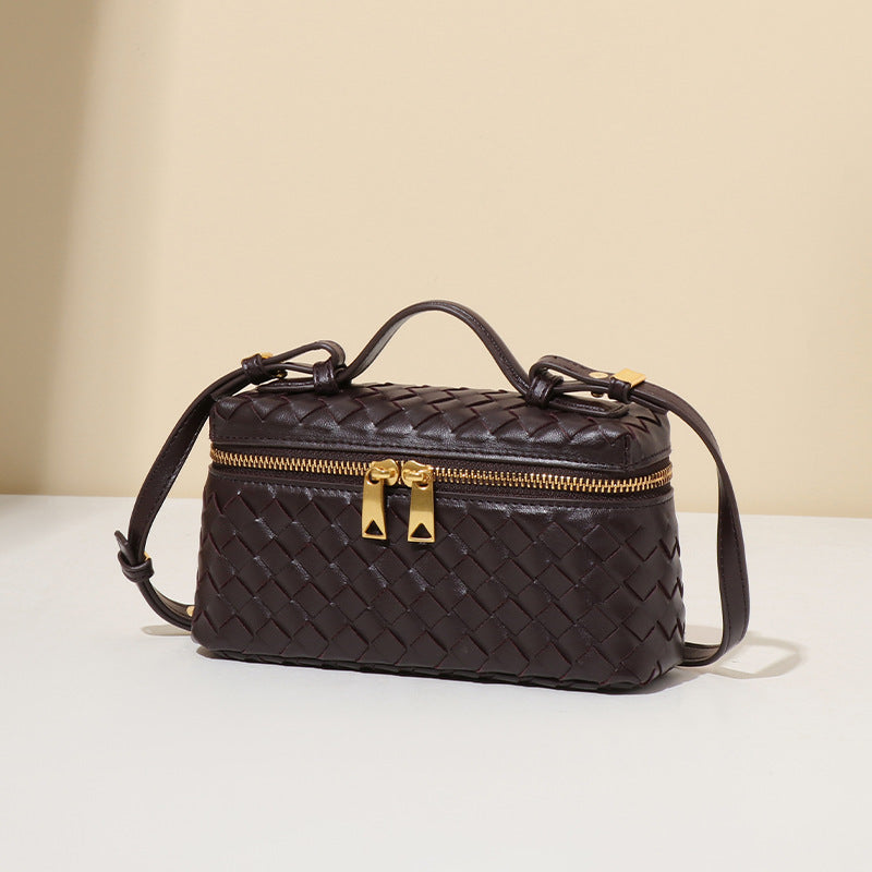 Luxurious braided bag